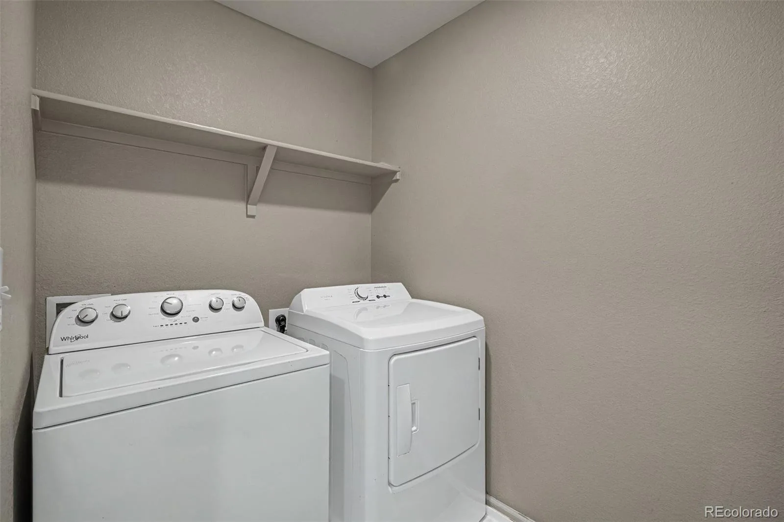 11660 Park South Lane Parker CO 80138 | MLS #REC2623052 08242026190228 1600 17