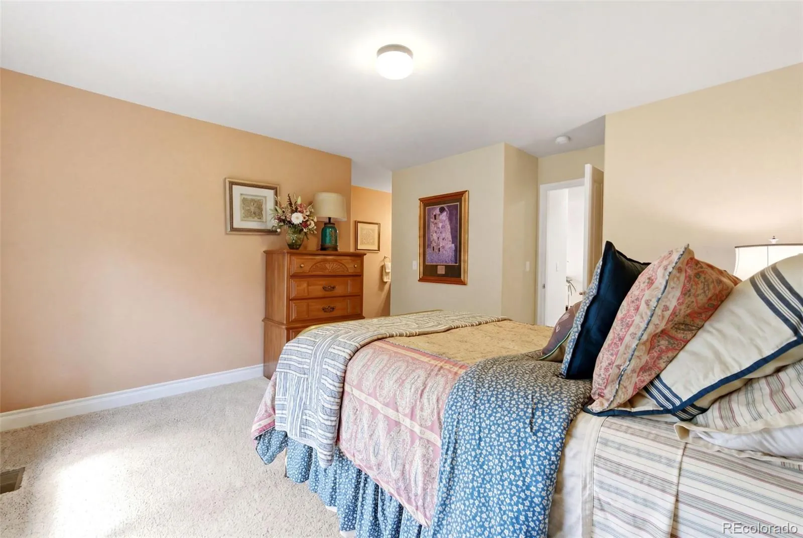 6736 Taft Street Arvada CO 80004 MLS #REC2624282 04242026233737 1600 31