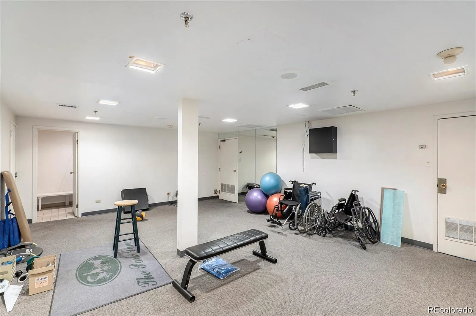480 S Marion Parkway #402 Denver CO 80209 MLS #REC2628888 05262026210009 1600 9