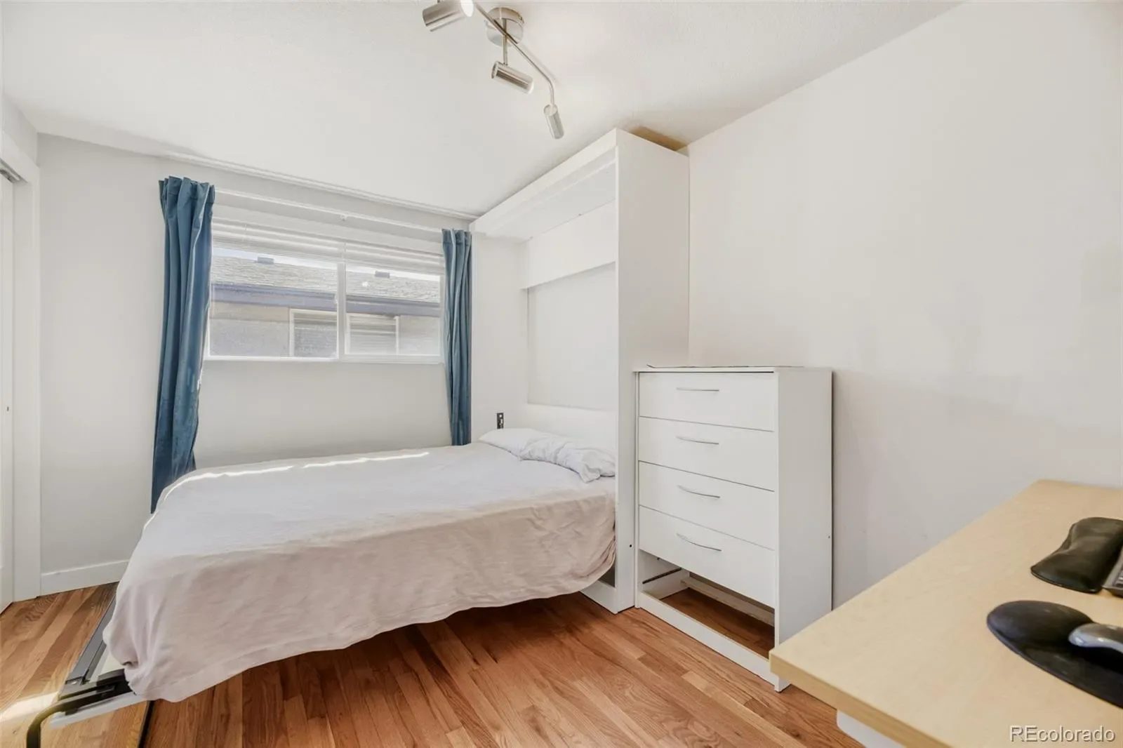 03192026203938 1600 16