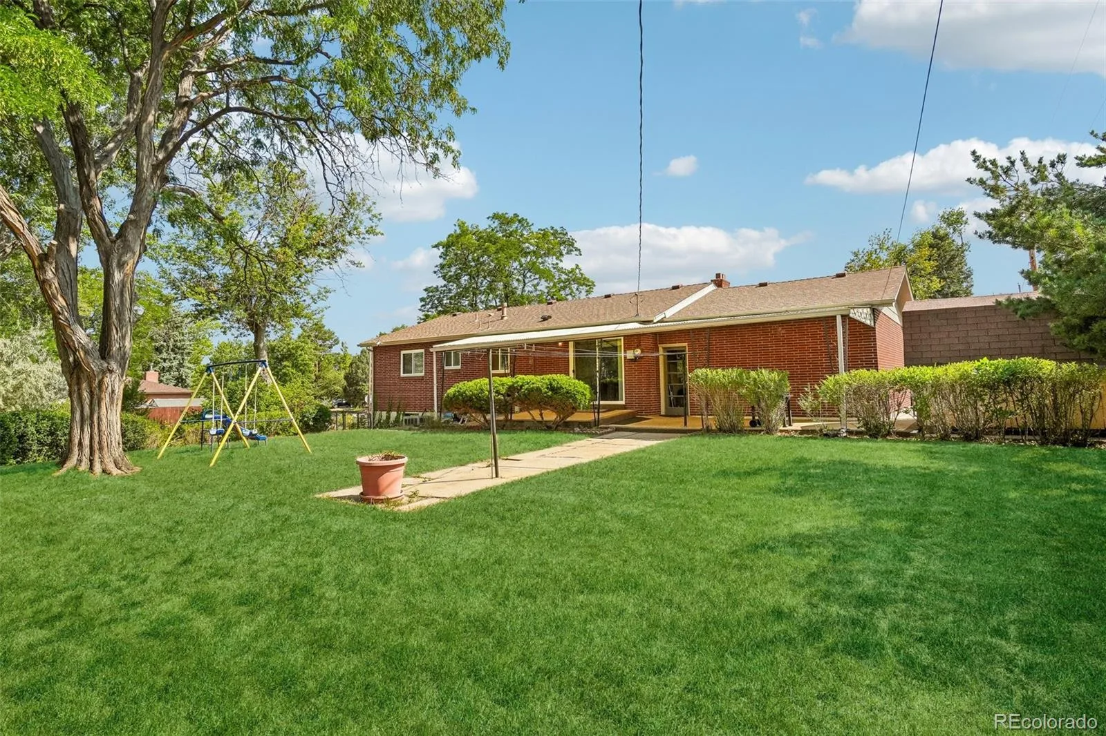 12323 W Connecticut Drive Denver CO 80228 | MLS #REC2630590 08132026001709 1600 30