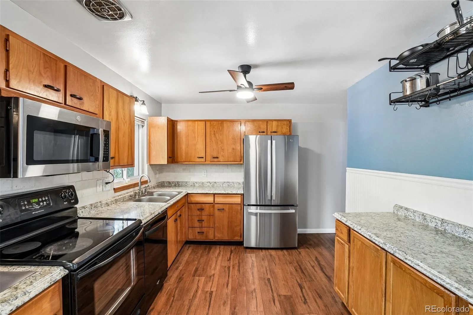 12323 W Connecticut Drive Denver CO 80228 | MLS #REC2630590 08132026001709 1600 9