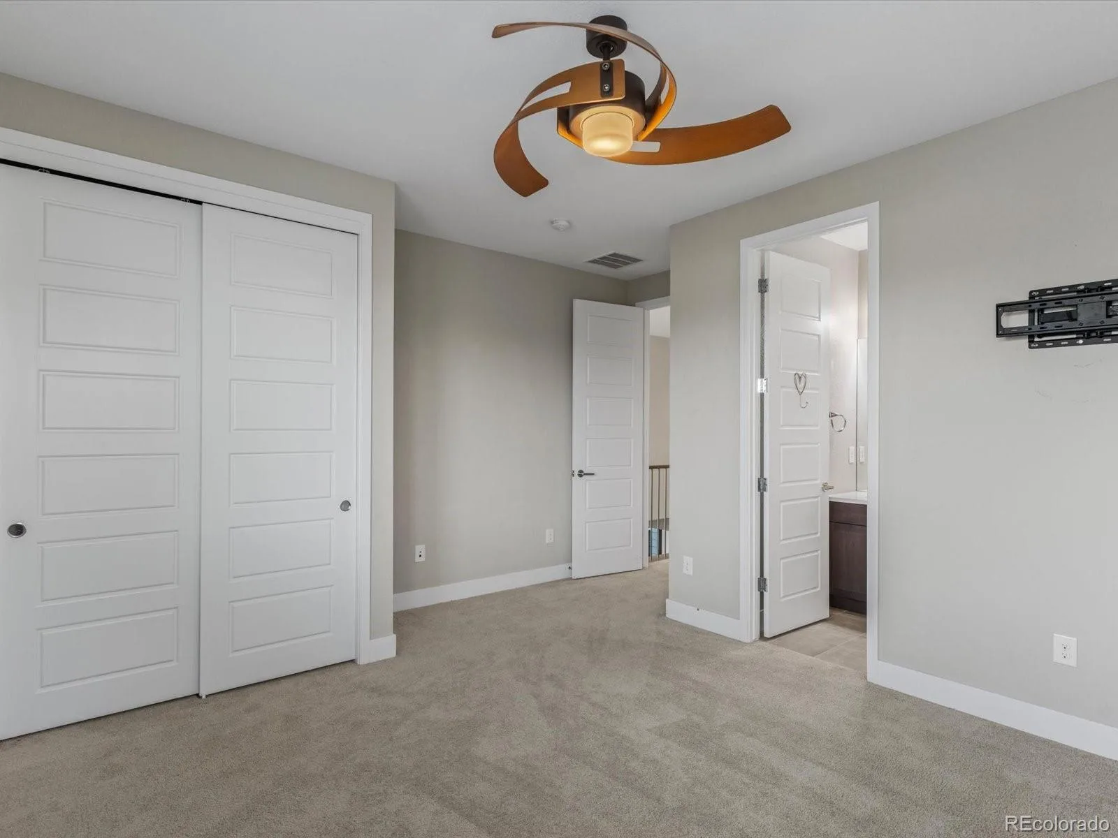 9399 E 58th Drive Denver CO 80238 | MLS #REC2632241 08282026140647 1600 34