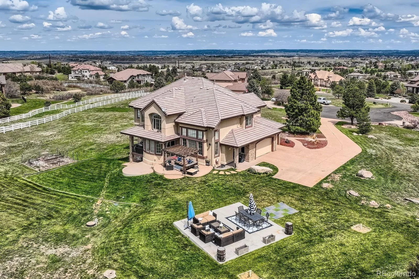 6411 Sand Rose Court Castle Rock CO 80108 MLS #REC2634858 07022026034102 1600 39