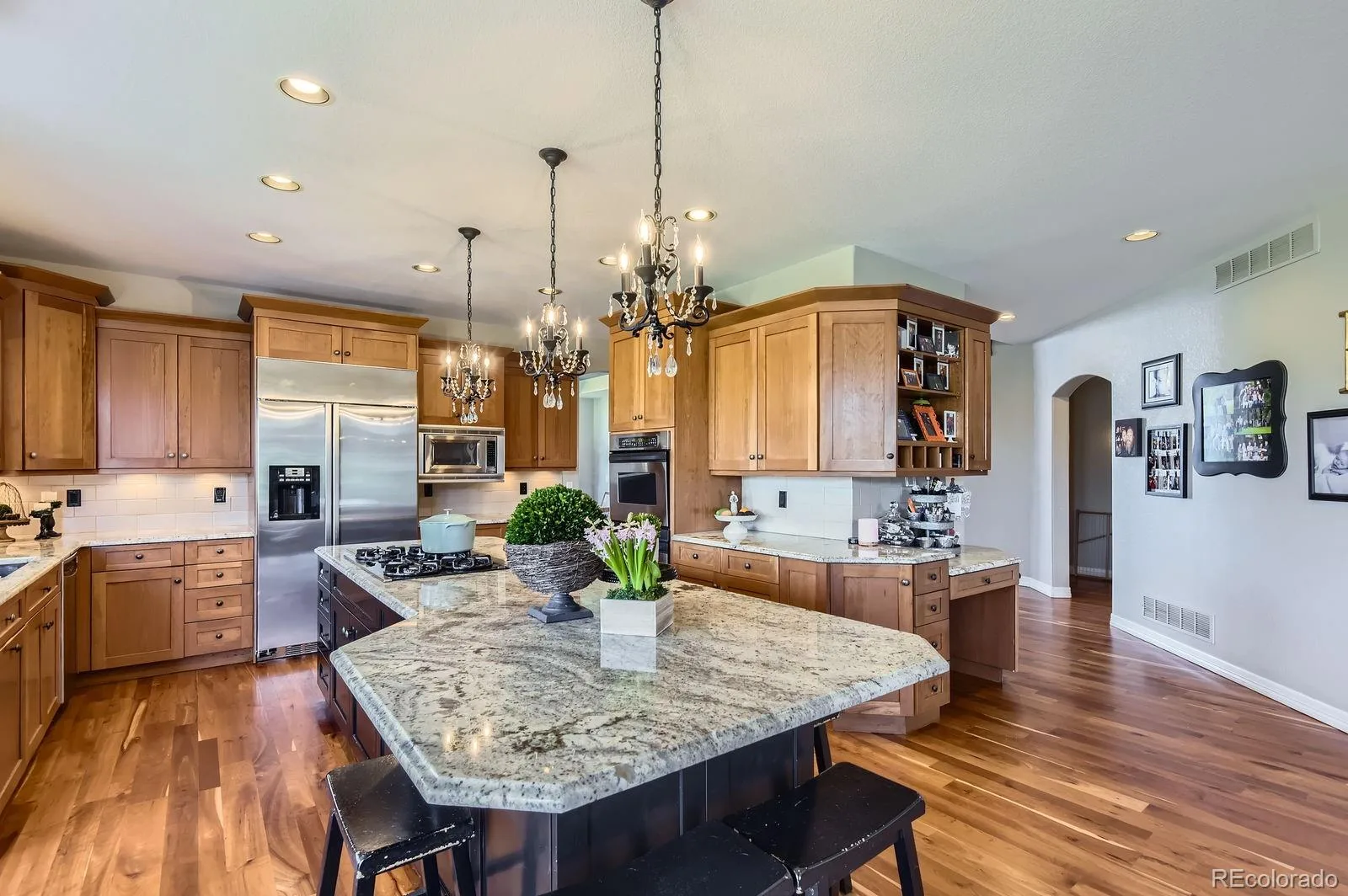 6411 Sand Rose Court Castle Rock CO 80108 MLS #REC2634858 07022026034102 1600 6