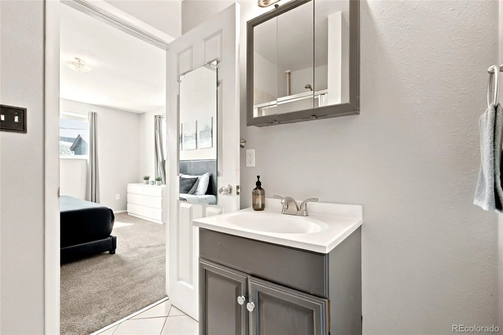 485 Zenobia Street Denver CO 80204 | MLS #REC2635227 07042026182903 1600 34