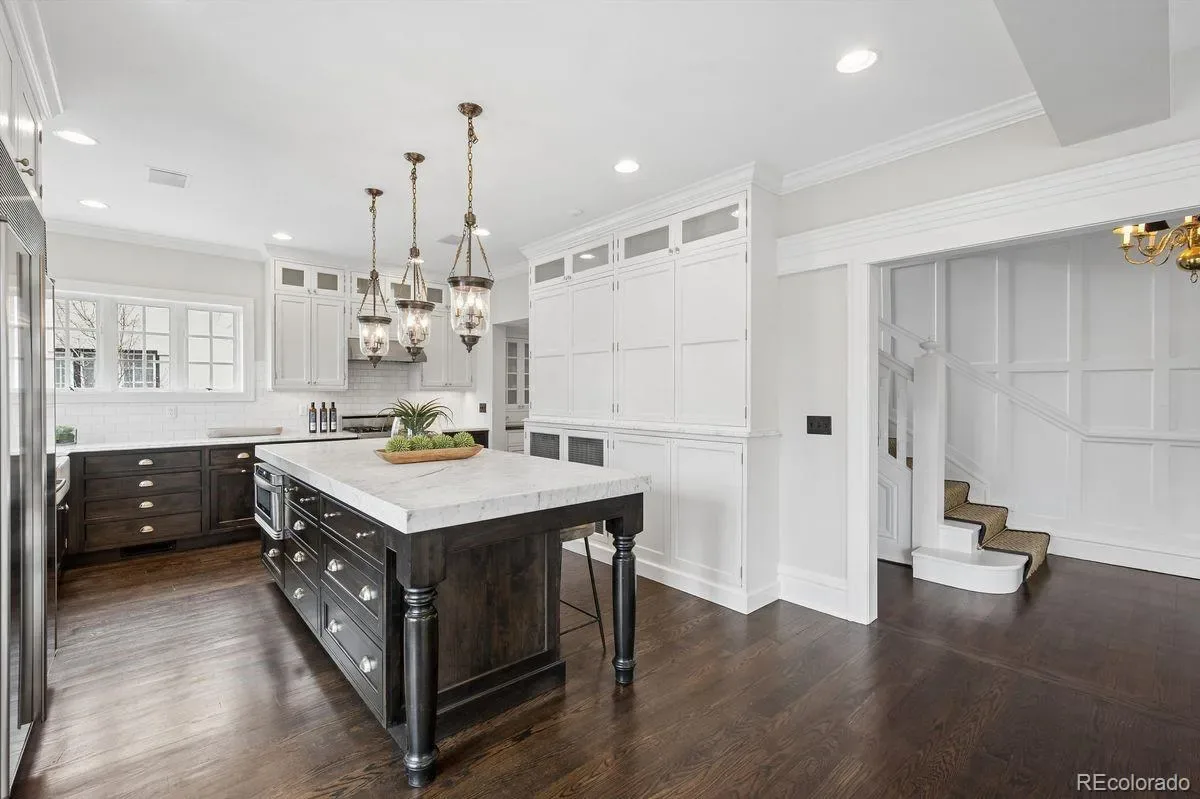 03172026230301 1200 32