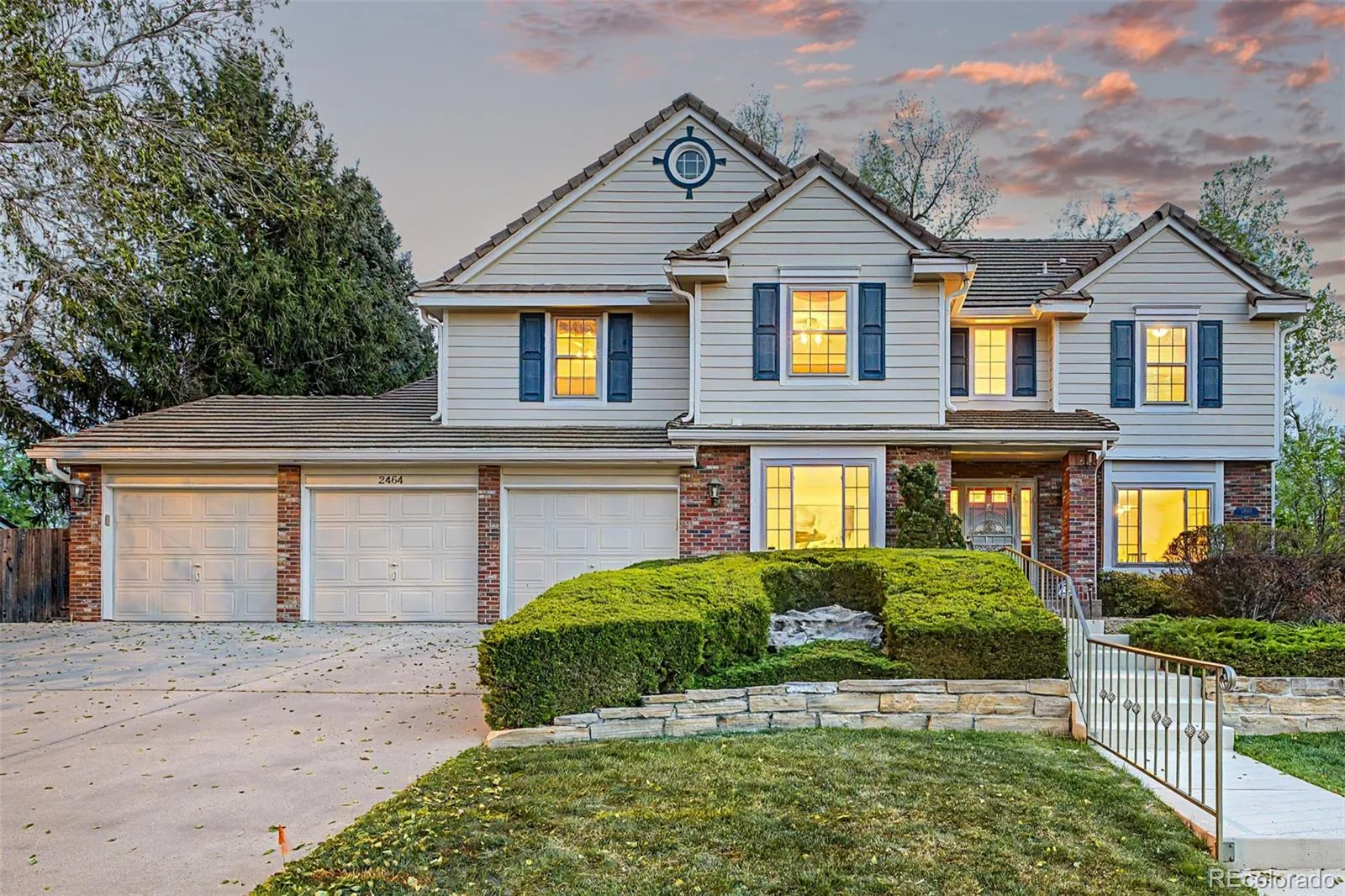 2464 S Fenton Drive Lakewood CO 80227 MLS #REC2635947 06092026014338 1600 0