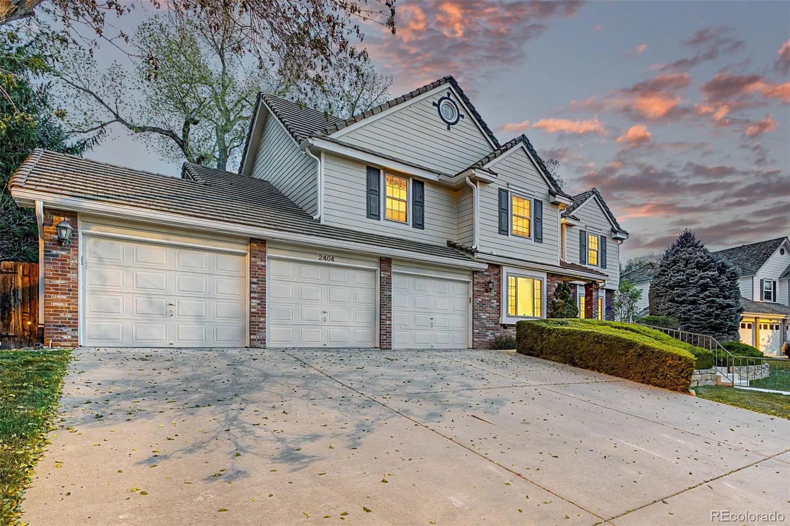 2464 S Fenton Drive Lakewood CO 80227 MLS #REC2635947 06092026014338 1600 47