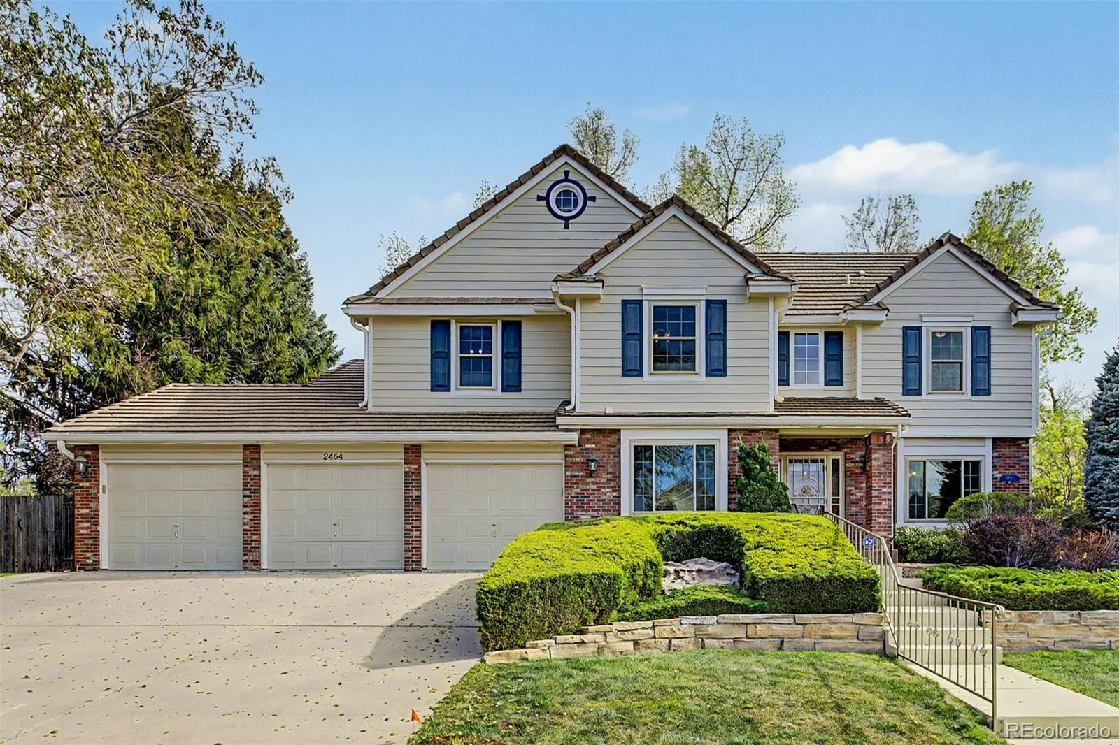 2464 S Fenton Drive Lakewood CO 80227 MLS #REC2635947 06092026014338 1600 49