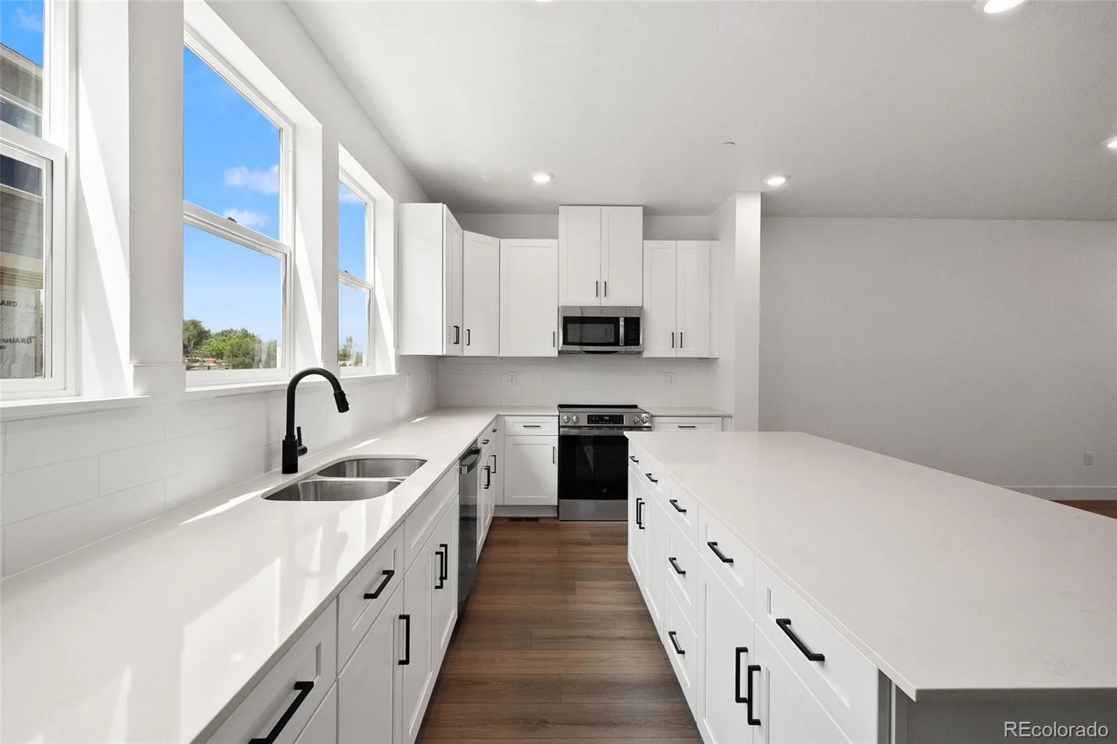 06092026014352 1600 10