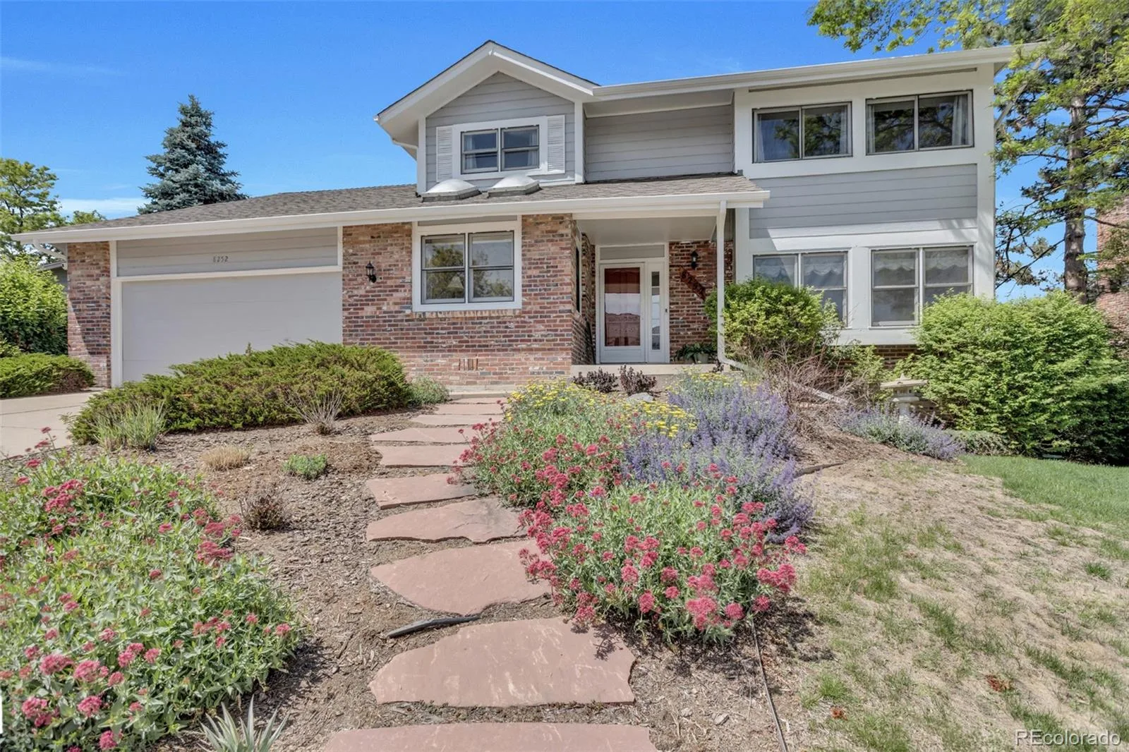 8252 S Krameria Way Centennial CO 80112 MLS #REC2638480 06092026014357 1600 0