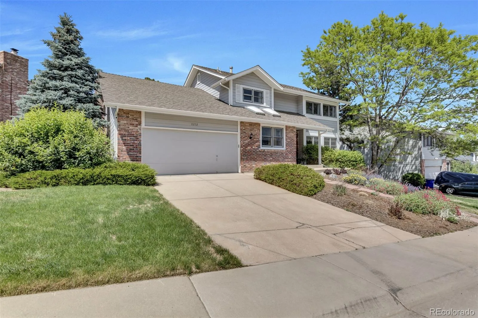 8252 S Krameria Way Centennial CO 80112 MLS #REC2638480 06092026014357 1600 1