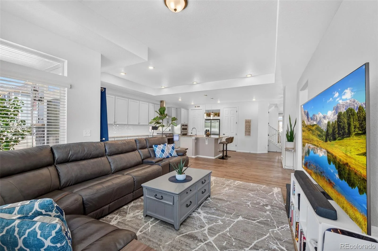 4403 N Picadilly Court Aurora CO 80019 | MLS #REC2640578 09252026011333 1600 14