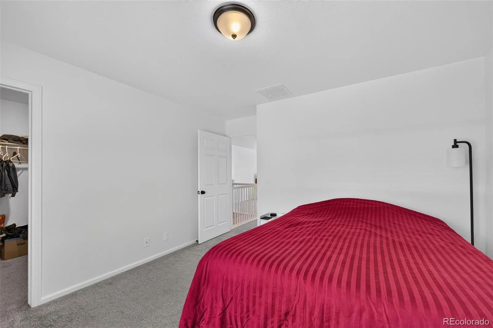 4403 N Picadilly Court Aurora CO 80019 | MLS #REC2640578 09252026011333 1600 22