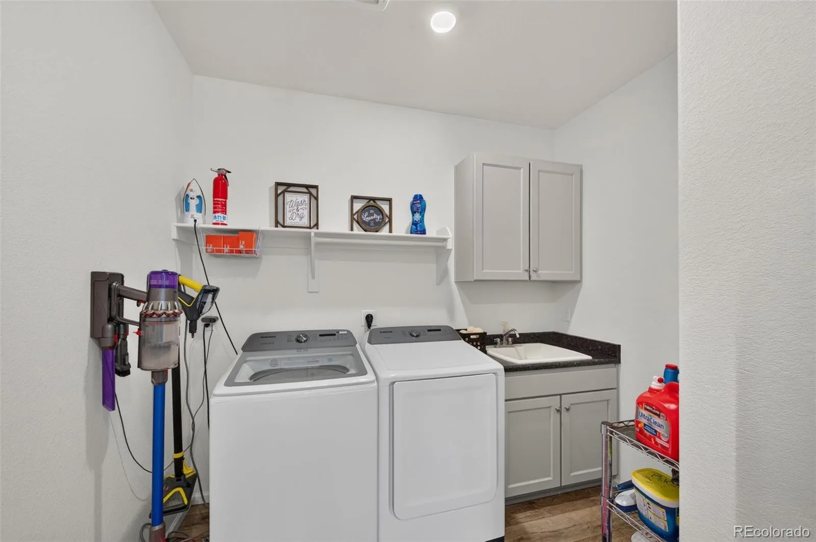 4403 N Picadilly Court Aurora CO 80019 | MLS #REC2640578 09252026011333 1600 30