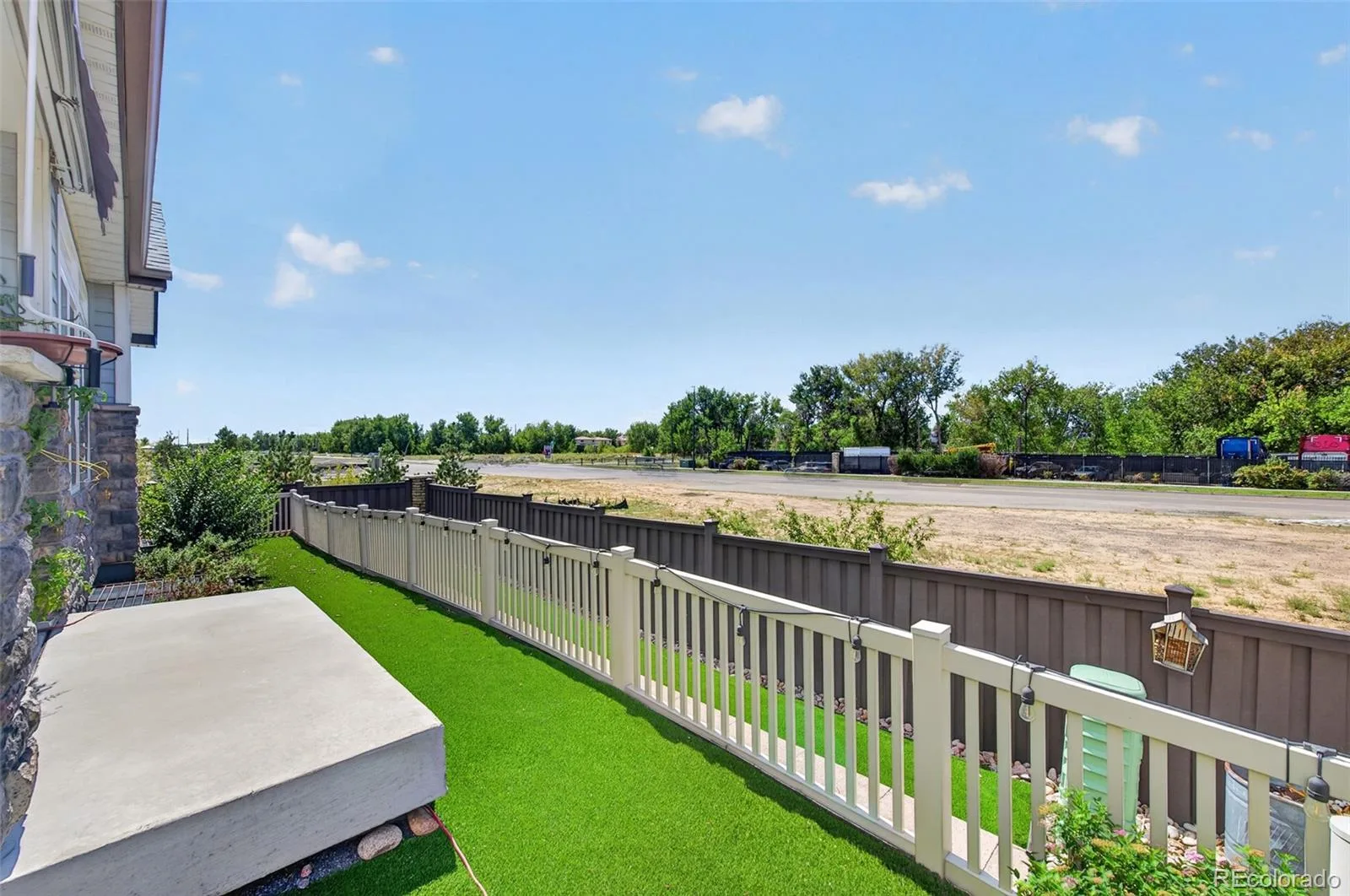 4403 N Picadilly Court Aurora CO 80019 | MLS #REC2640578 09252026011333 1600 34