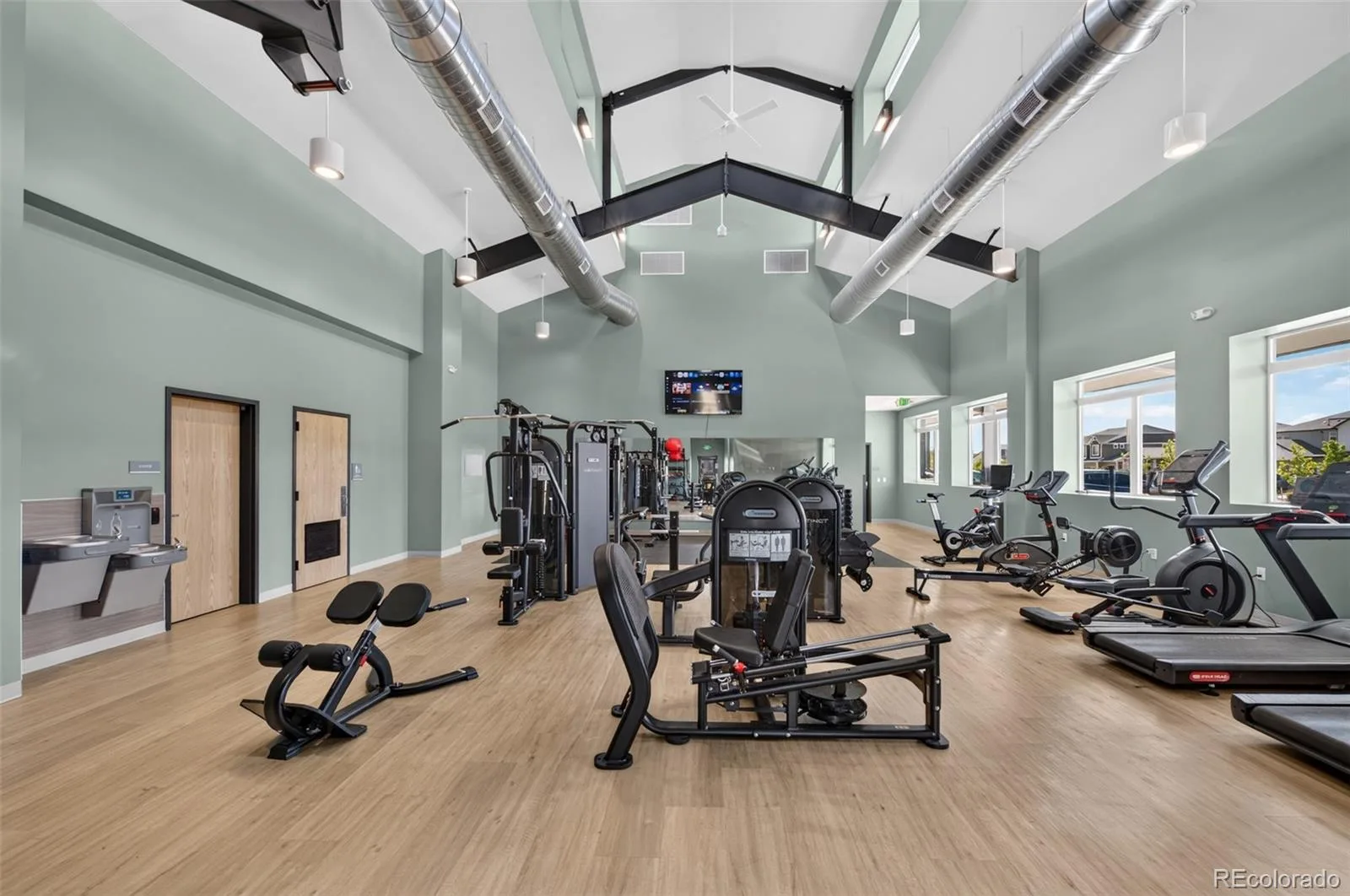 4403 N Picadilly Court Aurora CO 80019 | MLS #REC2640578 09252026011333 1600 42