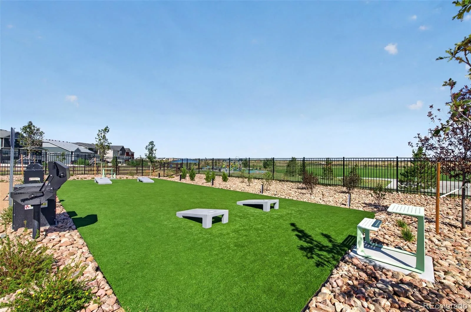 4403 N Picadilly Court Aurora CO 80019 | MLS #REC2640578 09252026011333 1600 44