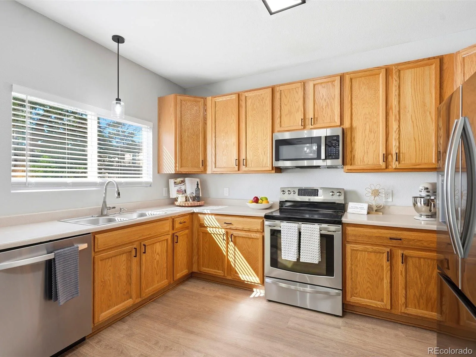 339 Ivory Circle Aurora CO 80011 | MLS #REC2643972 07312026234548 1600 11