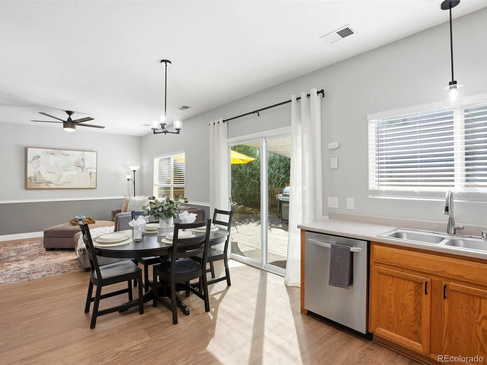339 Ivory Circle Aurora CO 80011 | MLS #REC2643972 07312026234548 1600 15