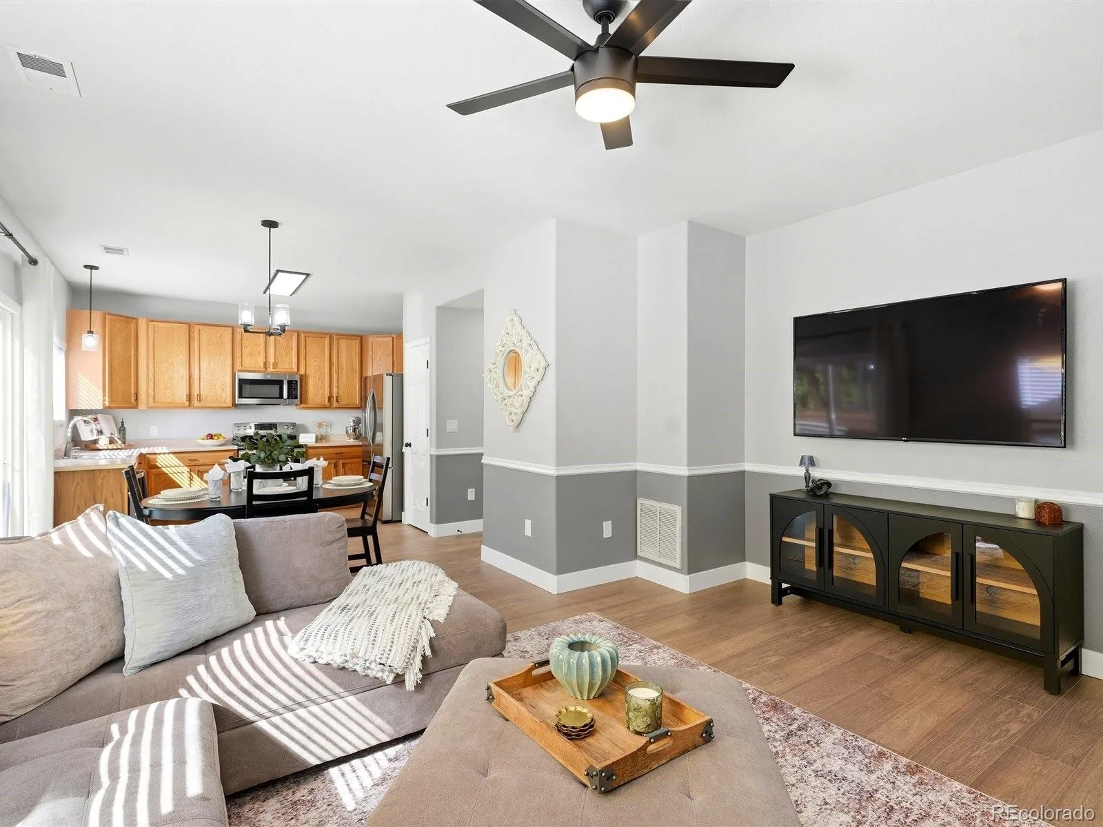 339 Ivory Circle Aurora CO 80011 | MLS #REC2643972 07312026234548 1600 16