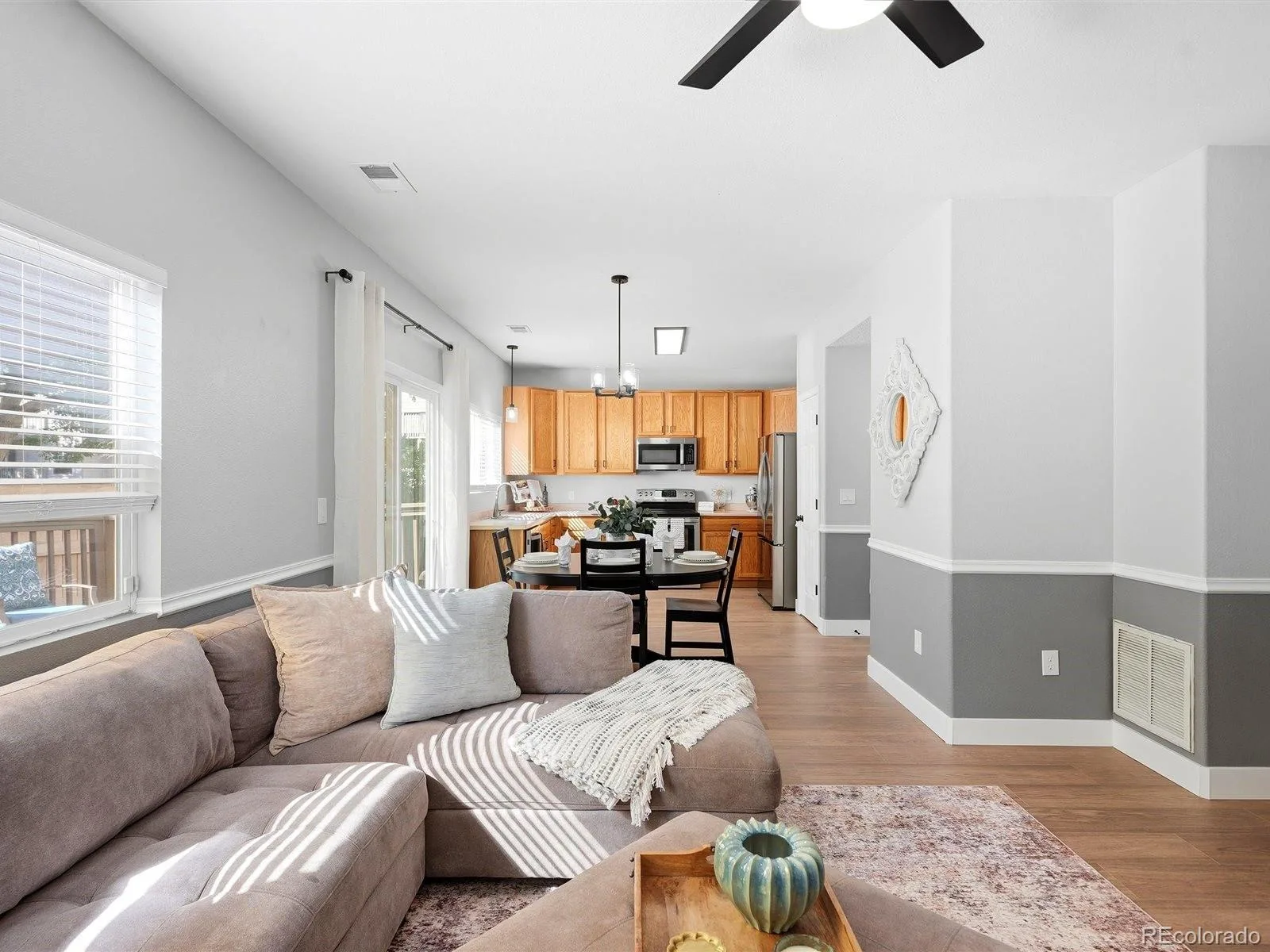 339 Ivory Circle Aurora CO 80011 | MLS #REC2643972 07312026234548 1600 17