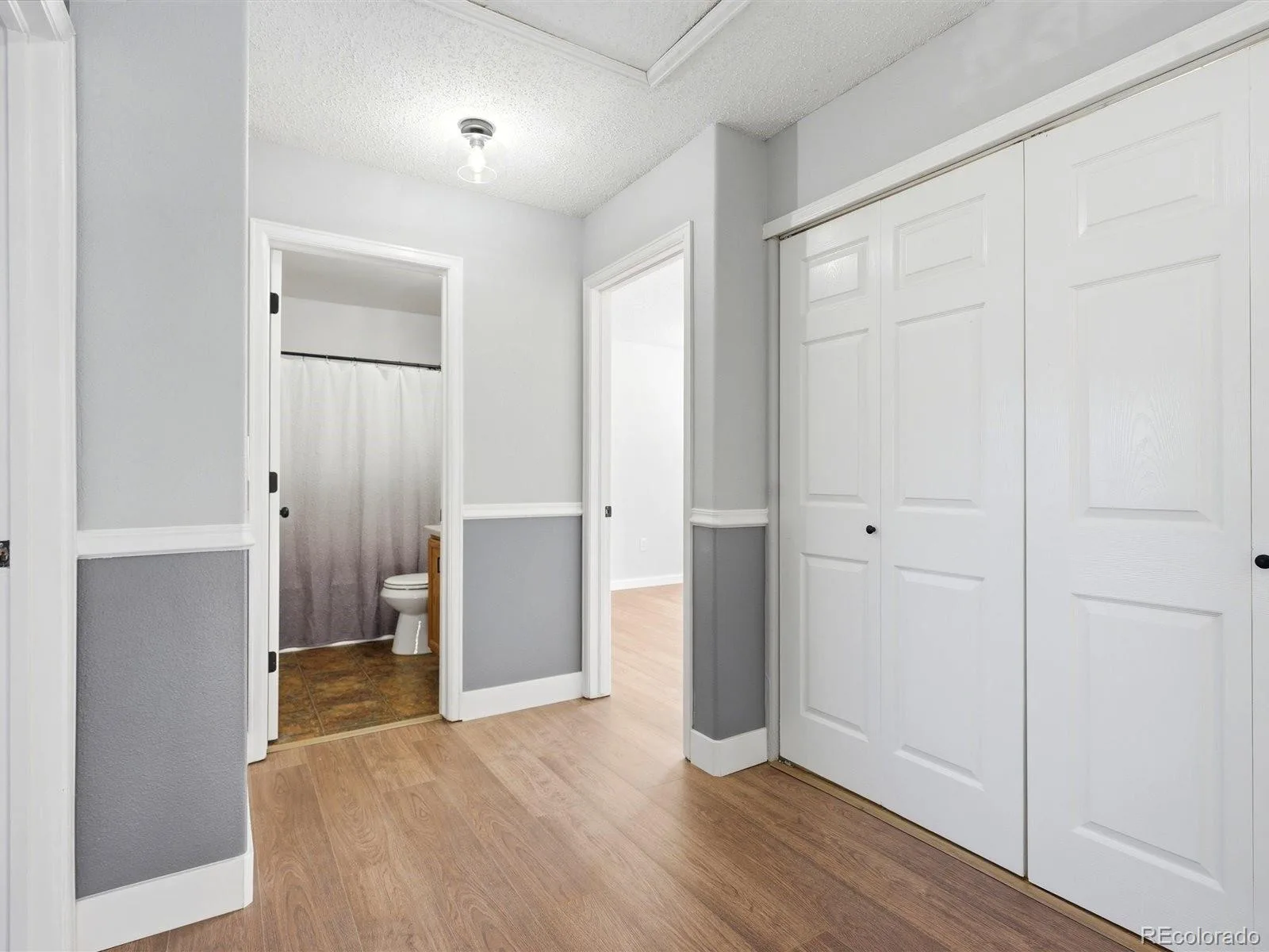 339 Ivory Circle Aurora CO 80011 | MLS #REC2643972 07312026234548 1600 29