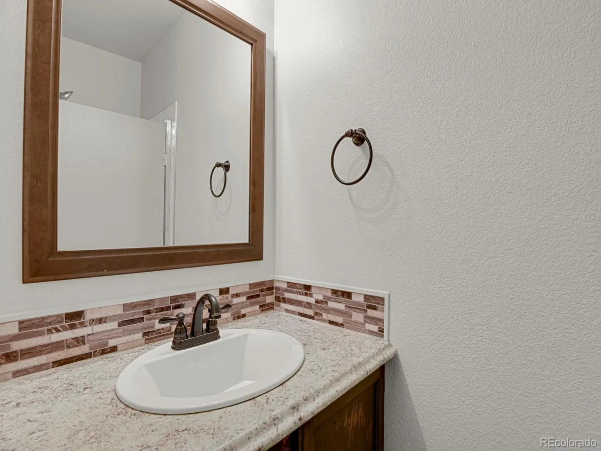 4132 S Richfield Way Aurora CO 80013 MLS #REC2644292 06292026154810 1200 13