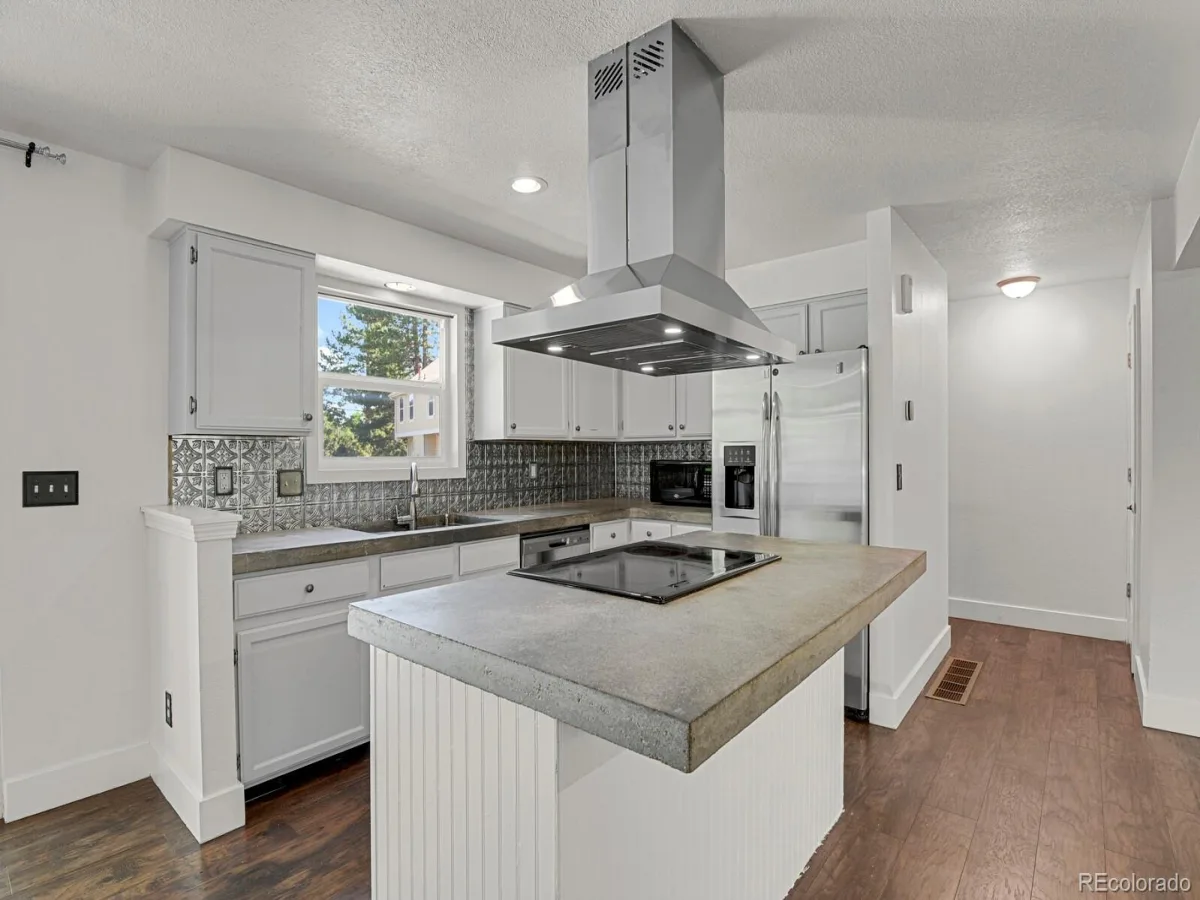 4132 S Richfield Way Aurora CO 80013 MLS #REC2644292 06292026154810 1200 6