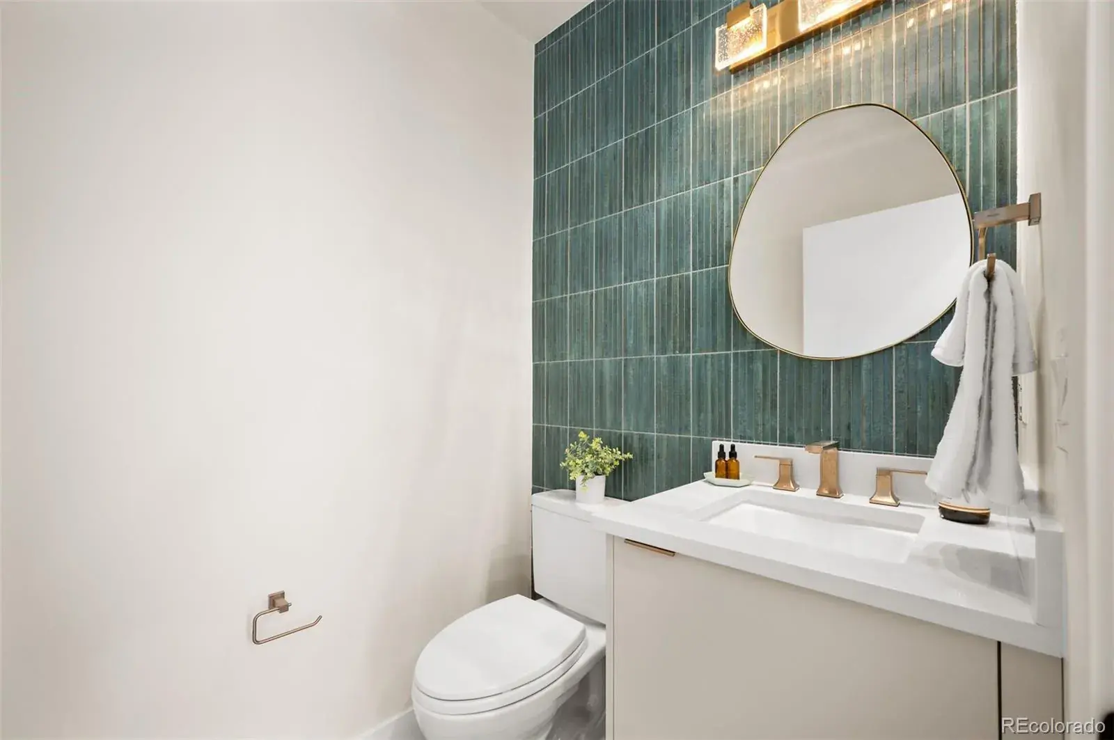 02112026200421 1600 14