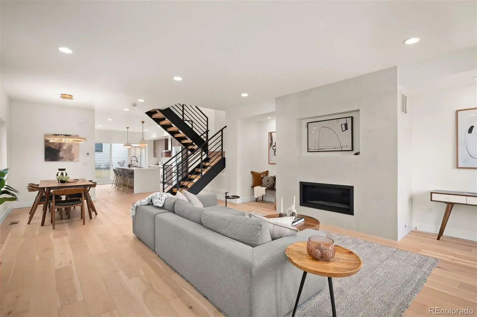 02112026200421 1600 4