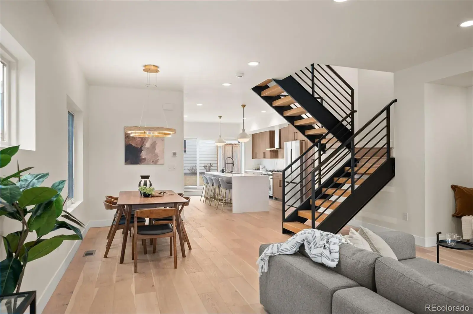 02112026200421 1600 7