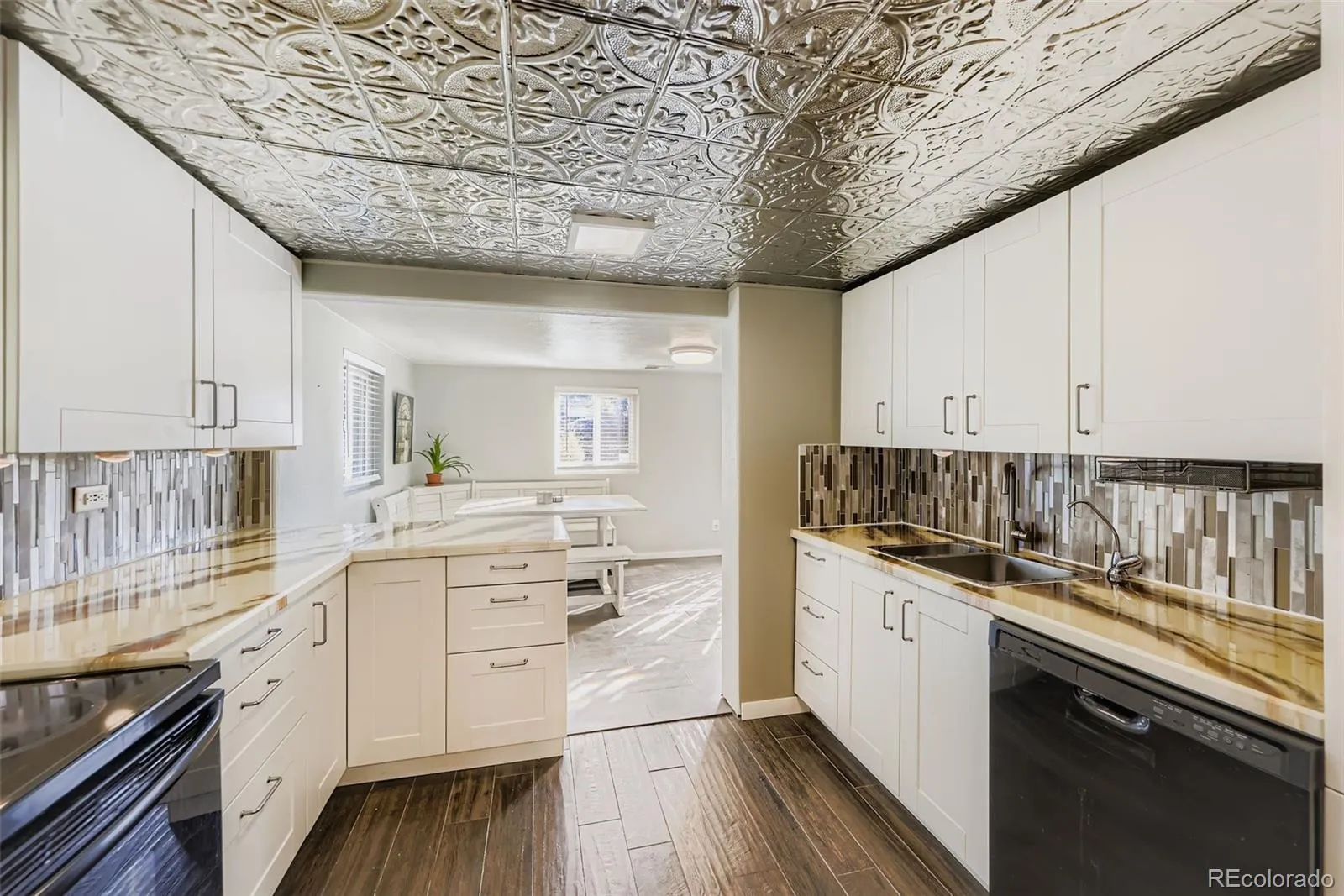 04202026234235 1600 10