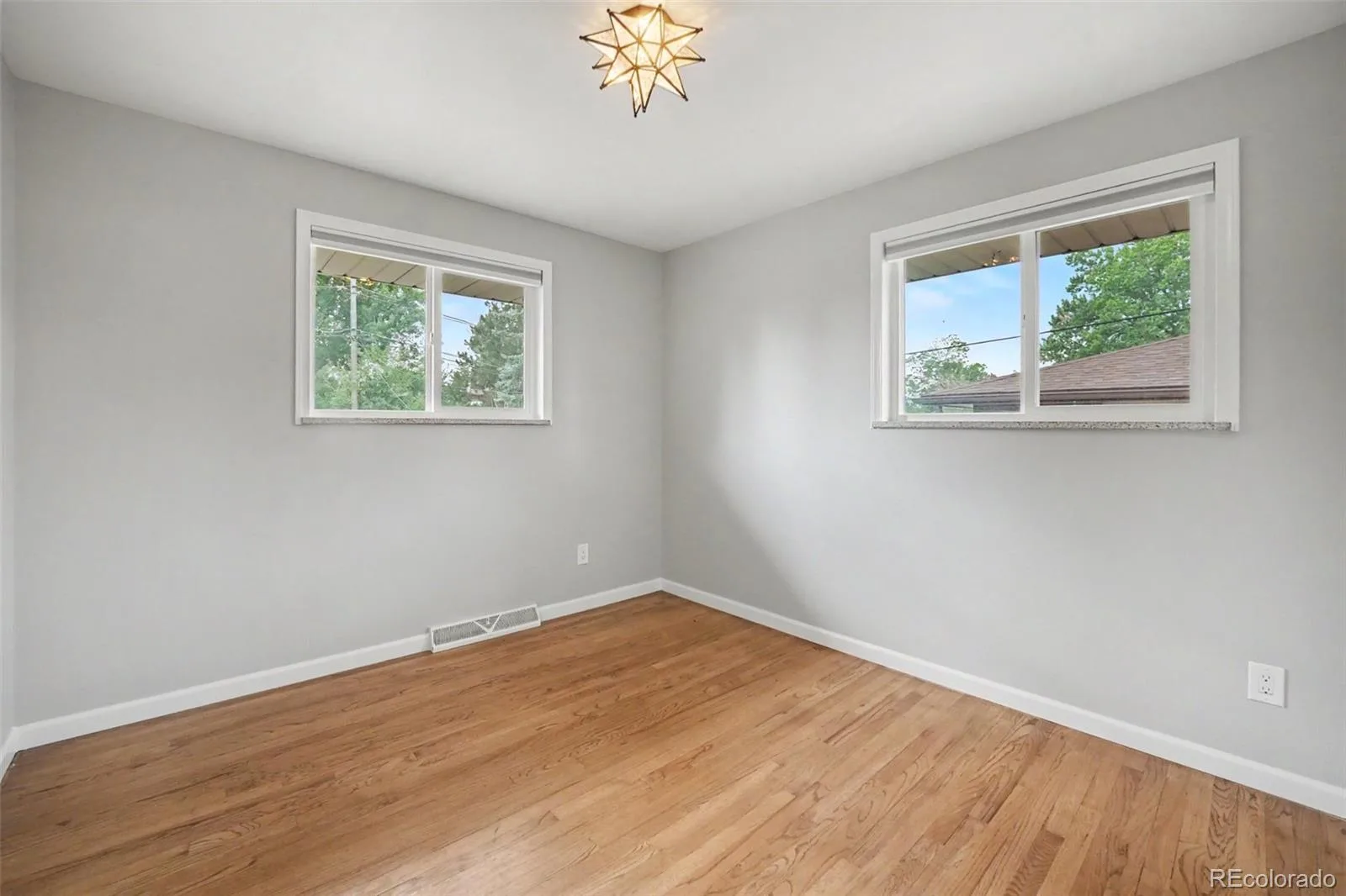 8130 W 64th Avenue Arvada CO 80004 | MLS #REC2646291 07302026002016 1600 22
