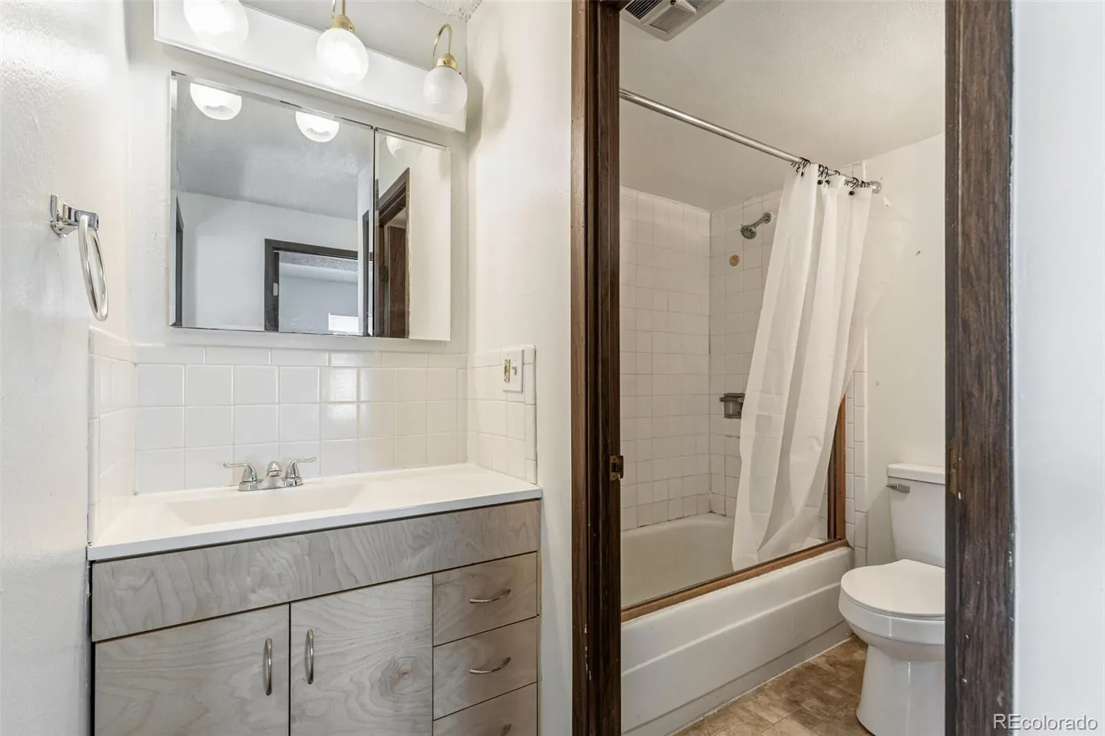 03252026063436 1600 9