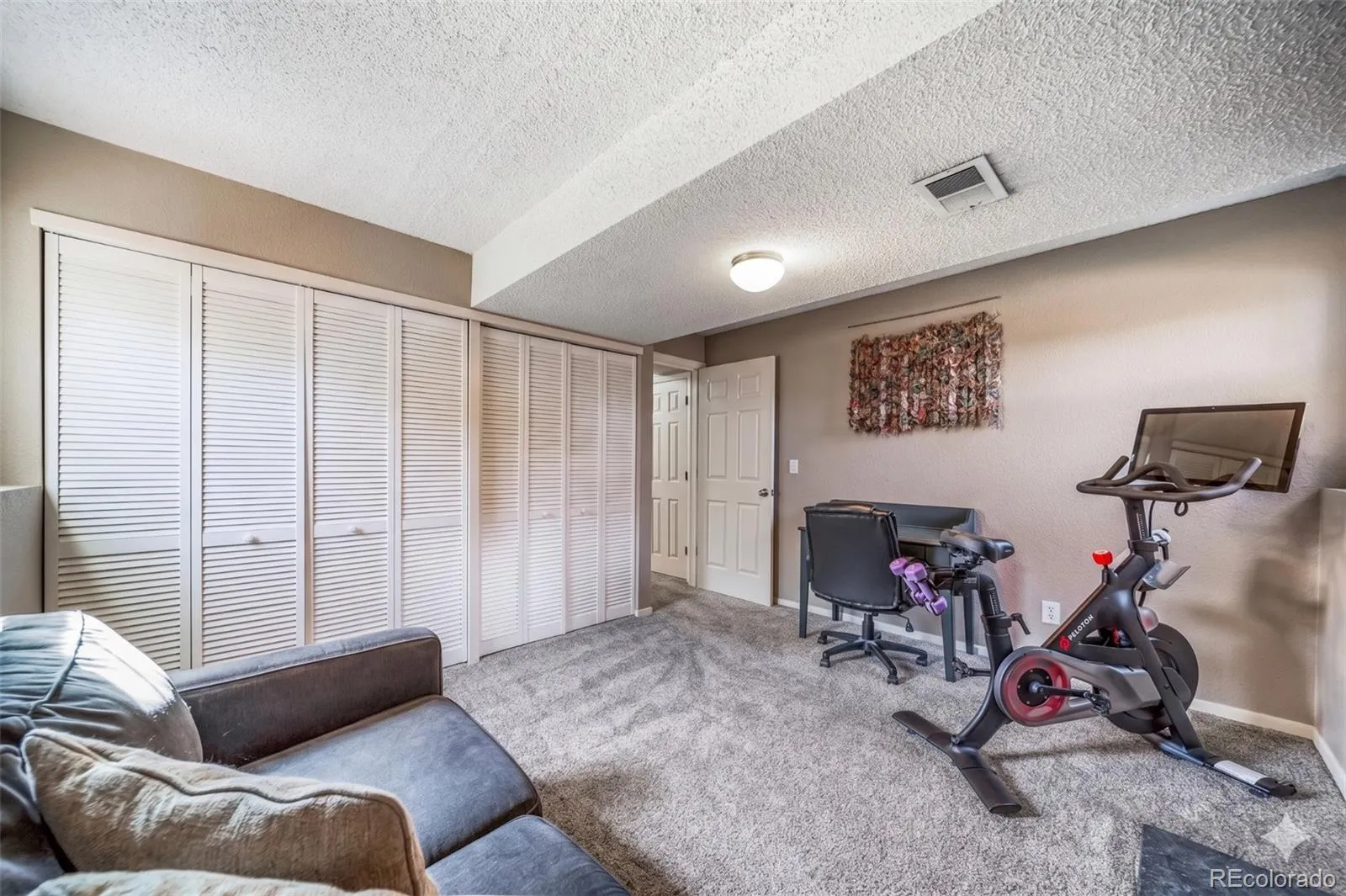 6670 S Elm Circle Centennial CO 80121 MLS #REC2646706 05282026162309 1600 11