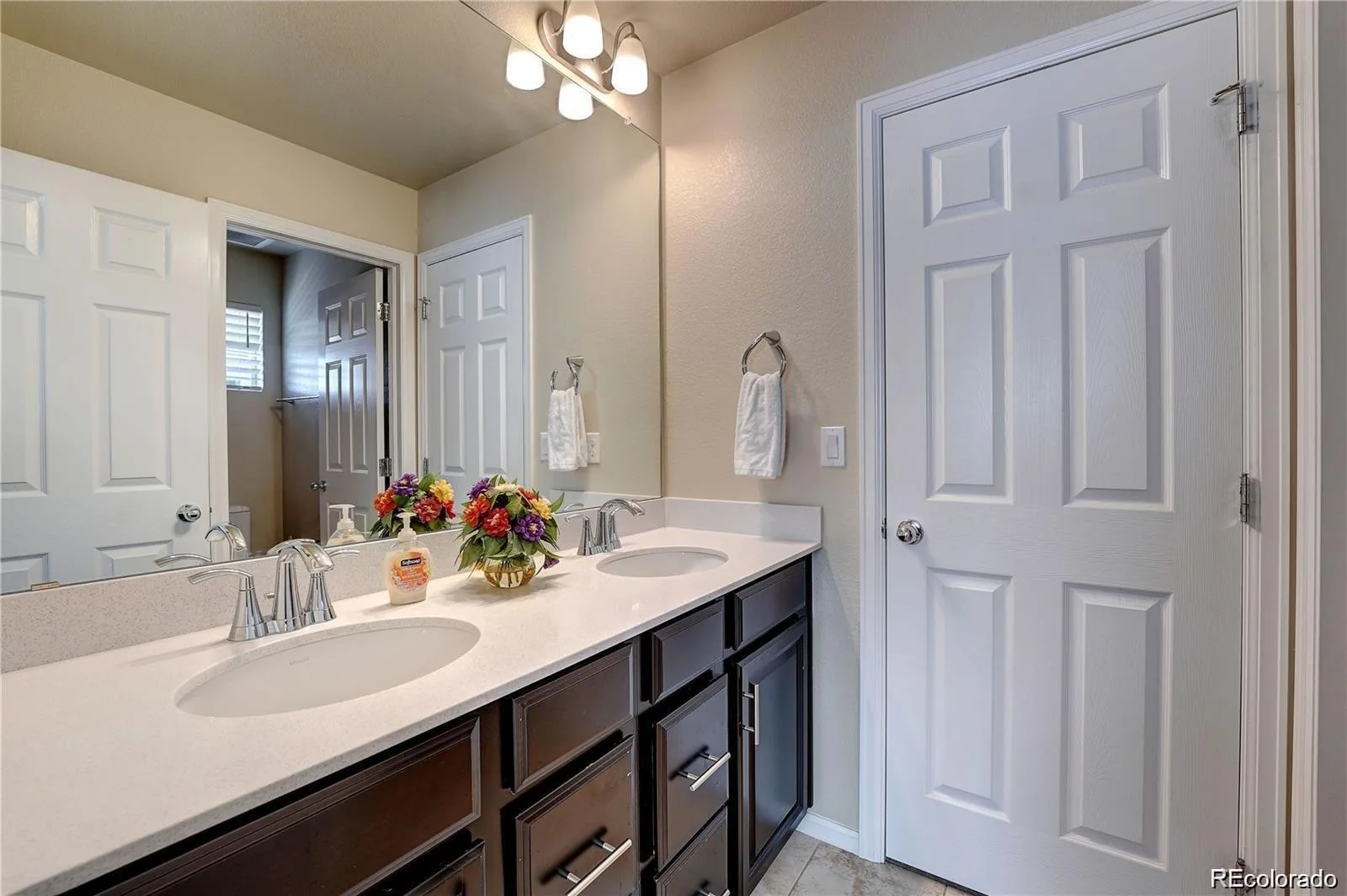 15726 E Otero Circle Centennial CO 80112 | MLS #REC2647650 08202026172602 1600 17