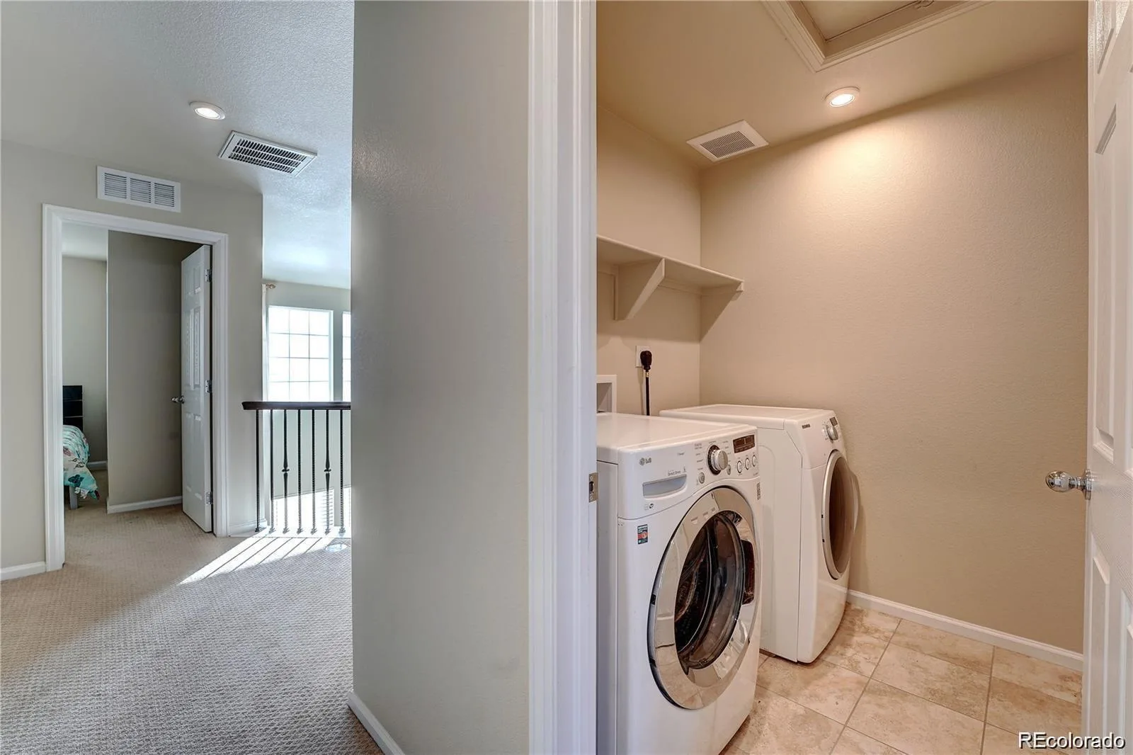 15726 E Otero Circle Centennial CO 80112 | MLS #REC2647650 08202026172602 1600 26