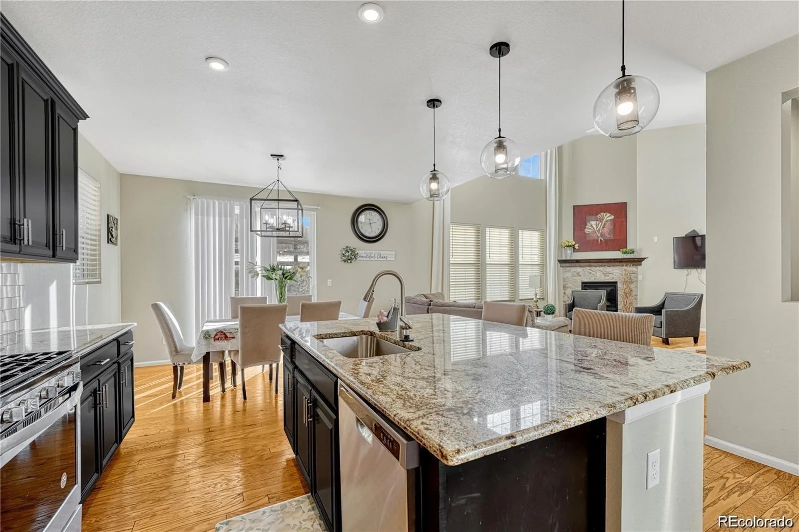 15726 E Otero Circle Centennial CO 80112 | MLS #REC2647650 08202026172602 1600 7