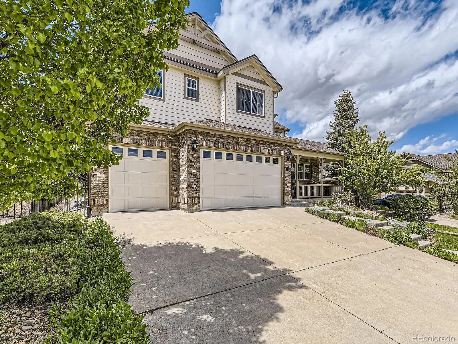 6419 S Old Hammer Way Aurora CO 80016 MLS #REC2649182 06102026064700 1600 1