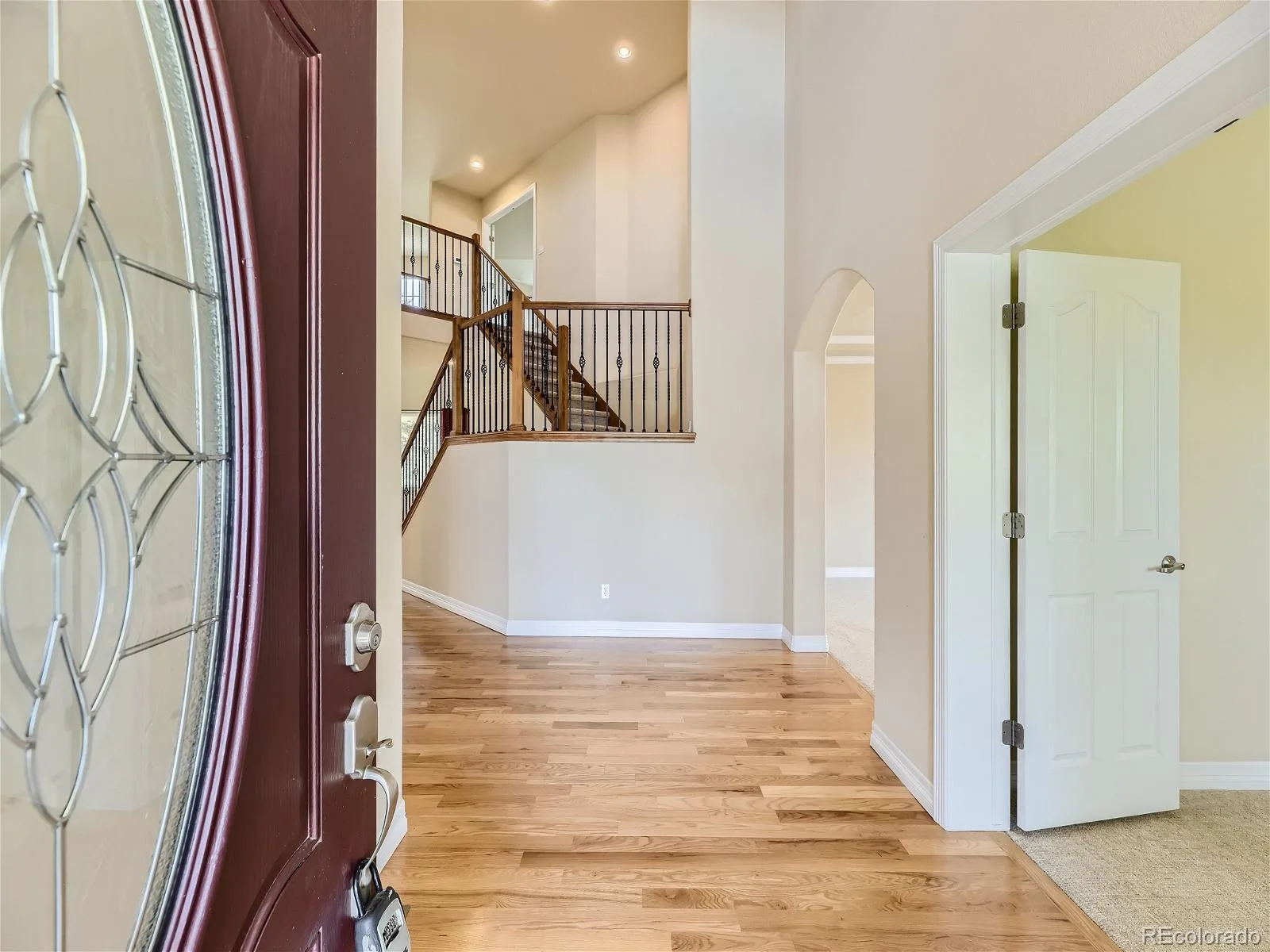 6419 S Old Hammer Way Aurora CO 80016 MLS #REC2649182 06102026064700 1600 20
