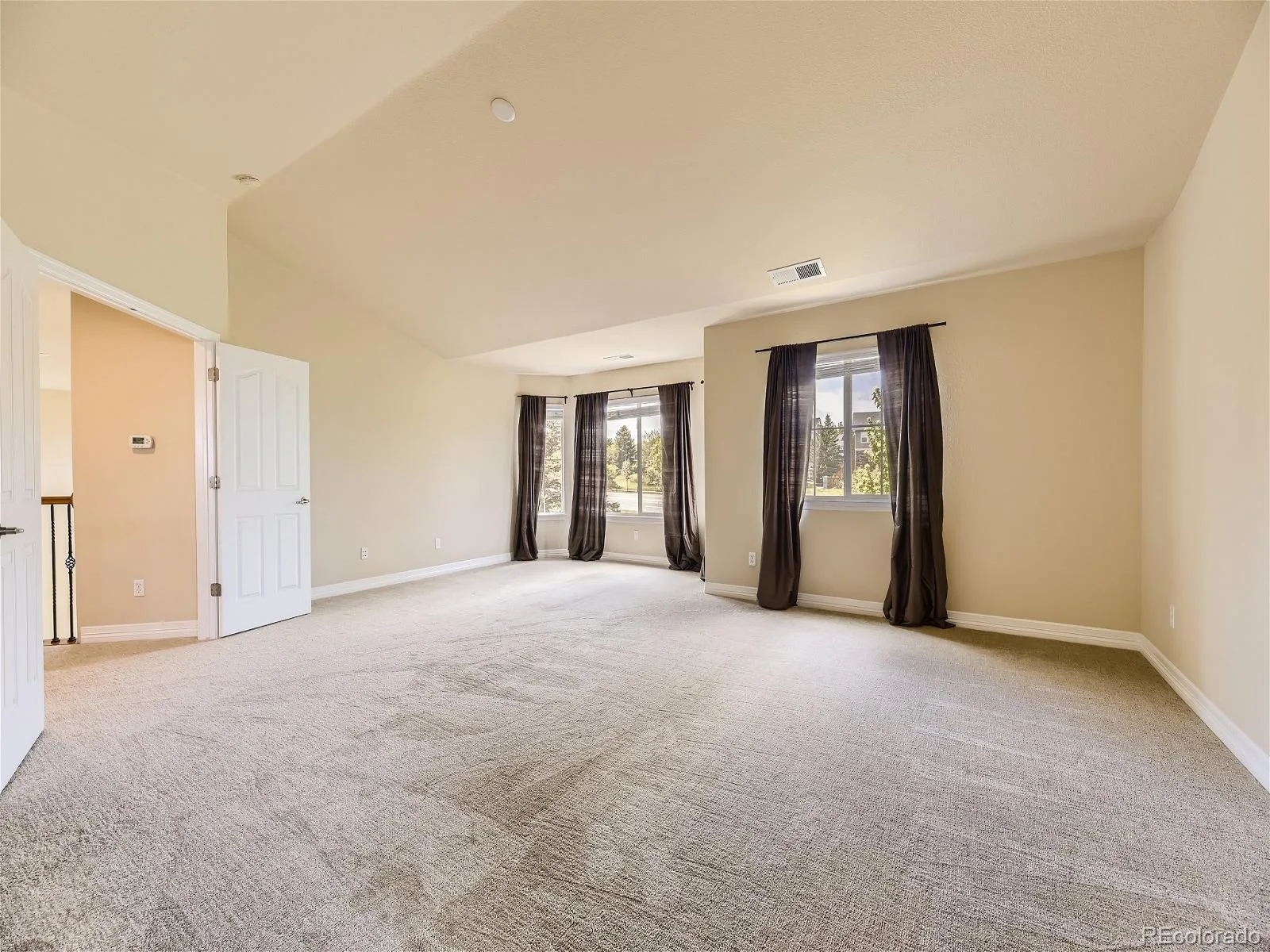 6419 S Old Hammer Way Aurora CO 80016 MLS #REC2649182 06102026064700 1600 5