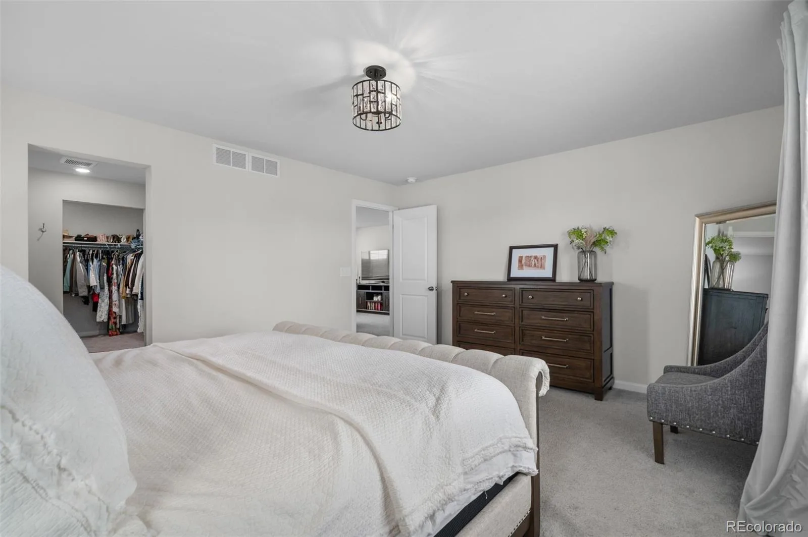 12241 E 100th Drive Commerce City CO 80022 | MLS #REC2651794 07022026161212 1600 23