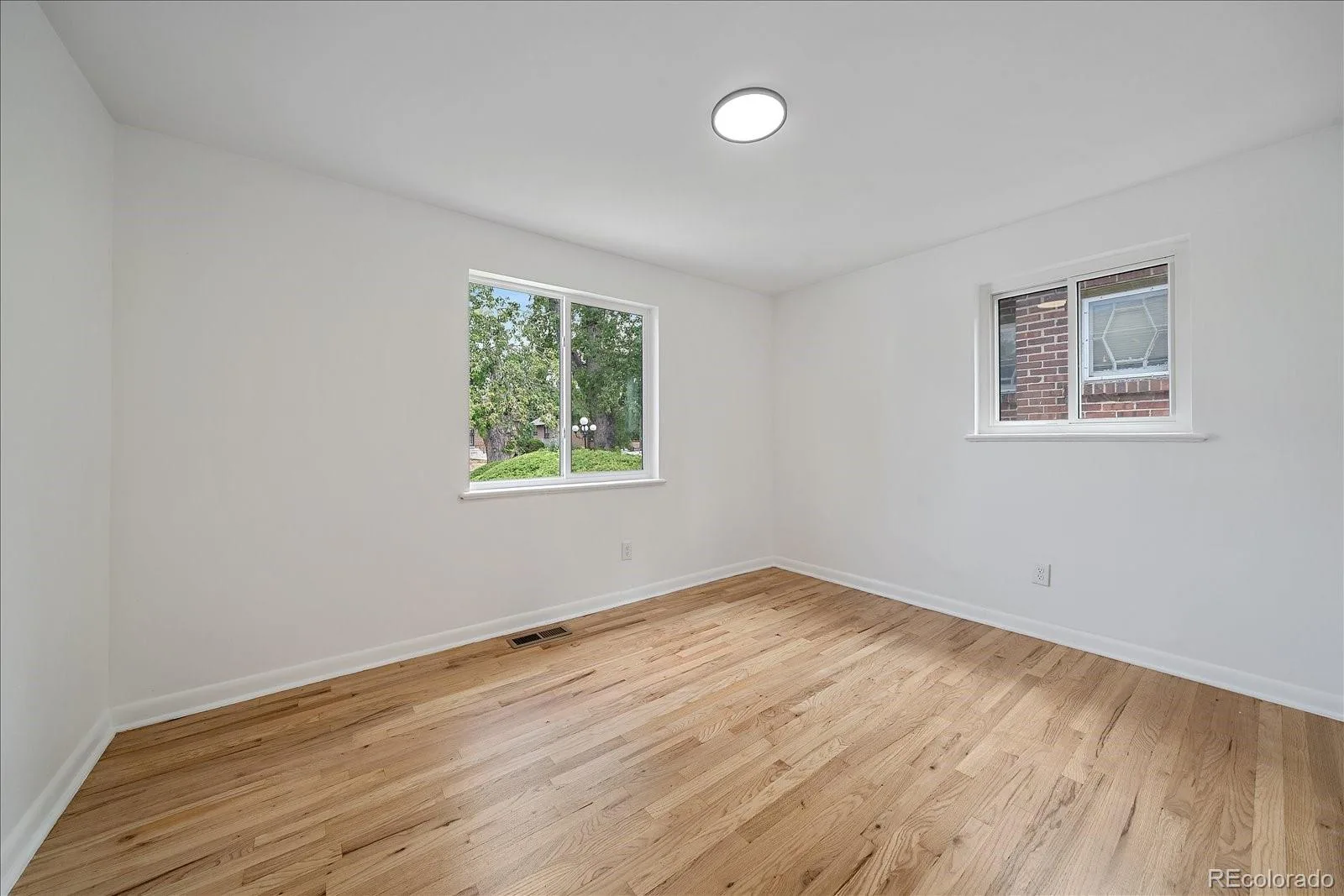 2651 Albion Street Denver CO 80207 | MLS #REC2653355 08262026161728 1600 13