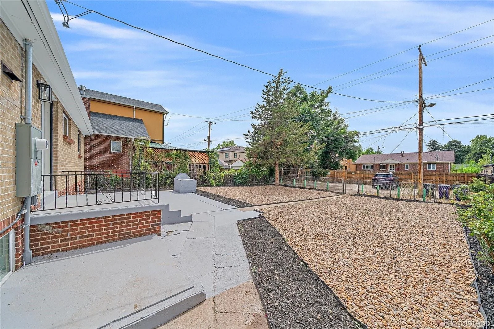 2651 Albion Street Denver CO 80207 | MLS #REC2653355 08262026161728 1600 27