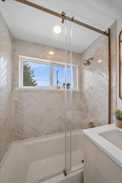 2651 Albion Street Denver CO 80207 | MLS #REC2653355 08262026161728 800 15