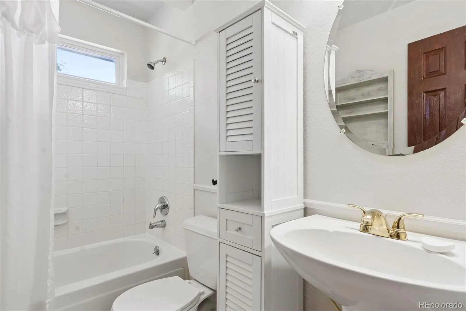 9632 W Walden Avenue Littleton CO 80128 | MLS #REC2653431 08182026184758 1600 21