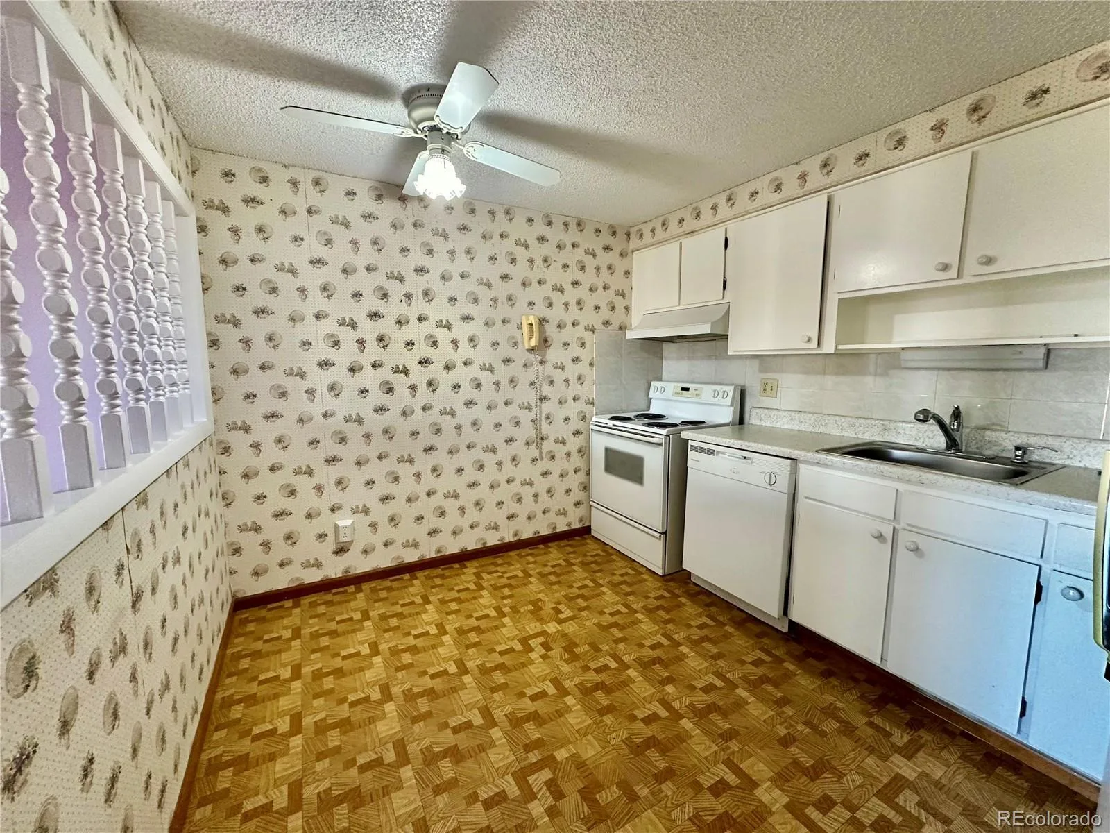1304 S Parker Road #261 Denver CO 80231 | MLS #REC2654031 08132026200149 1600 6
