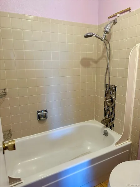 1304 S Parker Road #261 Denver CO 80231 | MLS #REC2654031 08132026200149 800 10